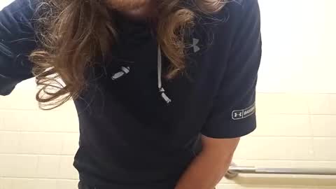 jamesloco9 online show from January 15, 5:44 pm