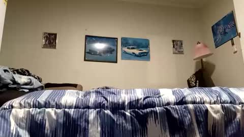 jamesloveridge901 online show from November 4, 9:43 am