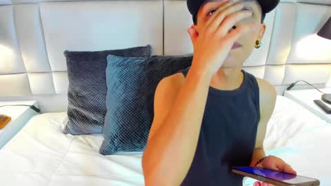 jamess_ford online show from February 14, 7:07 am