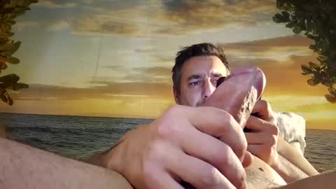 jamessisi online show from December 30, 11:17 pm