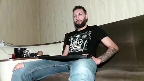 Robbie online show from March 2, 10:56 am