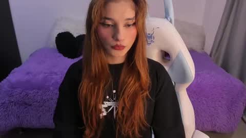 Snapshot of janee_lane chatting on February 26, 2:19 am Jane online show from February 26, 2:19 am