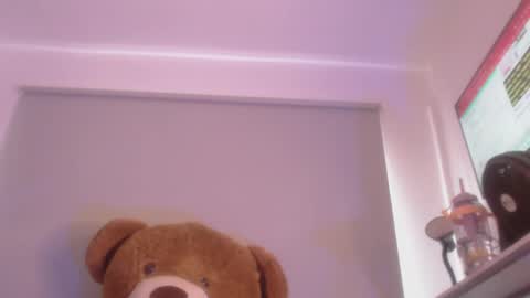 Jane online show from April 16, 6:19 pm