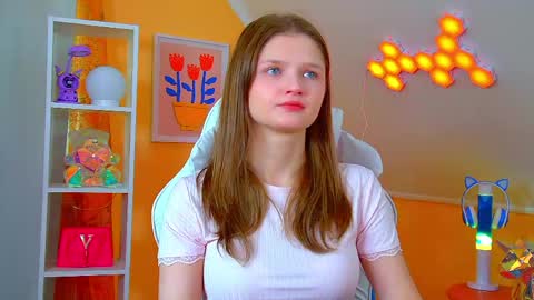 jane online show from May 9, 6:30 am