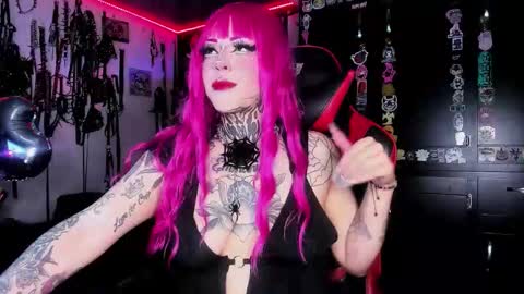      online show from September 22, 11:42 pm