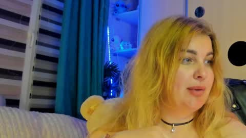 JansyLines online show from March 27, 7:59 pm