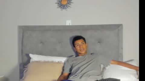 jared_blake online show from December 18, 4:20 am