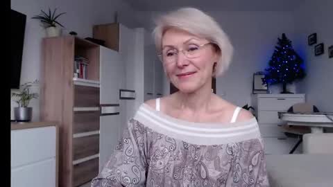 Jasmin room for people 40 online show from December 6, 12:11 pm