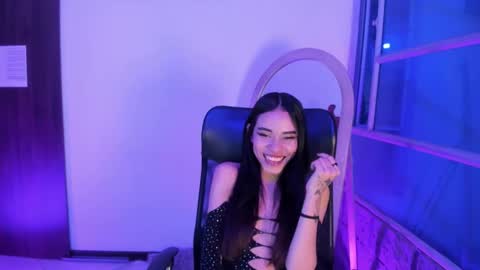 jasmin_skinny online show from October 22, 3:10 am