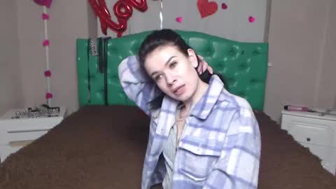 JasmineKouch online show from February 7, 6:22 pm