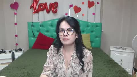 JasmineKouch online show from May 28, 6:17 pm