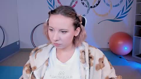 Jasmine online show from September 22, 5:11 am