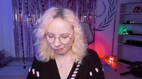 Jasmine online show from March 12, 5:57 am