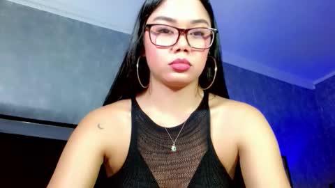 Jazmin online show from March 27, 11:50 pm