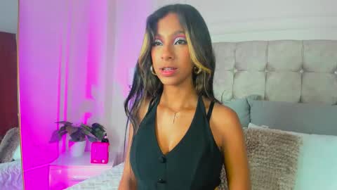 jasmine online show from February 25, 9:40 pm