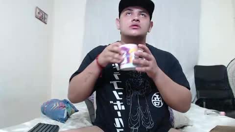 jason_boy_ online show from May 30, 6:45 am