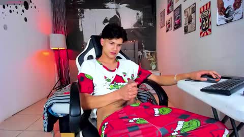 JASON online show from January 8, 4:18 am