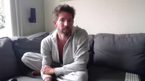 Jason online show from February 10, 1:36 pm