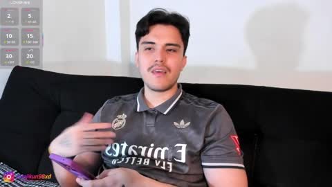 Jason online show from March 31, 1:28 am