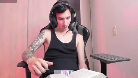 jasper__thompson online show from April 20, 11:19 pm