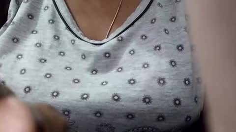 jasspreettt online show from November 18, 3:31 am