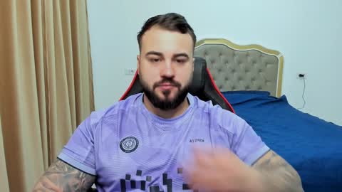  Javi  online show from December 29, 8:48 pm