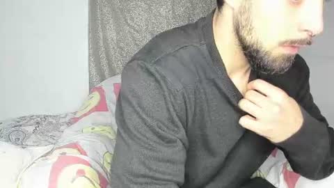 Javier  online show from July 20, 7:04 pm