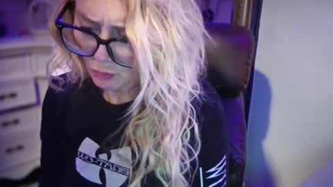 JAV online show from February 5, 10:08 am