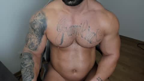 JaxonHunk online show from March 2, 7:23 pm