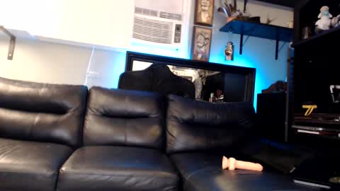 jax online show from January 6, 4:27 am