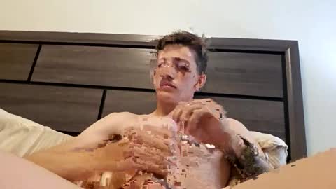 jay22409 online show from April 11, 12:53 pm