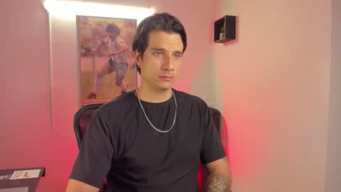 Jay Alvarrez online show from January 10, 8:25 pm