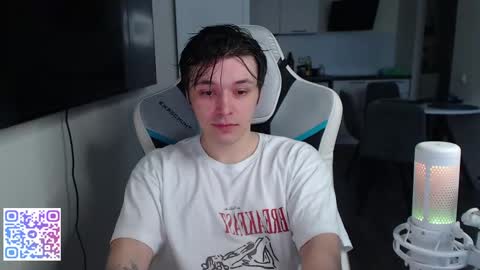 Jayce online show from June 1, 1:23 pm