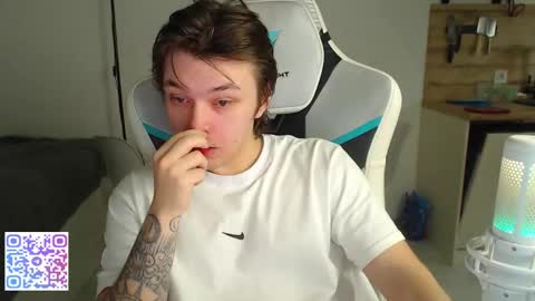 Jayce online show from January 17, 1:26 am