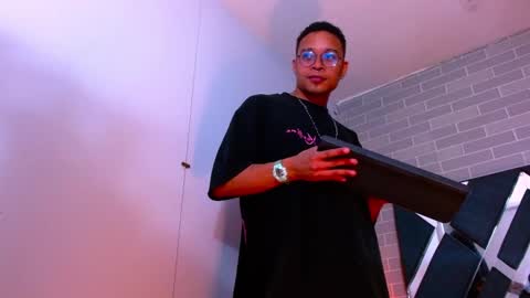 Jayden Morris online show from February 5, 8:12 pm