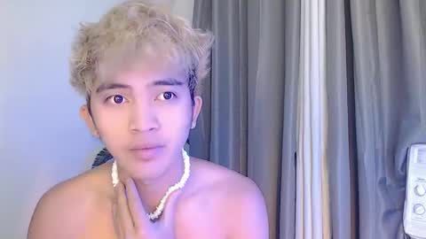 jaysee_hugecox online show from May 25, 6:47 pm