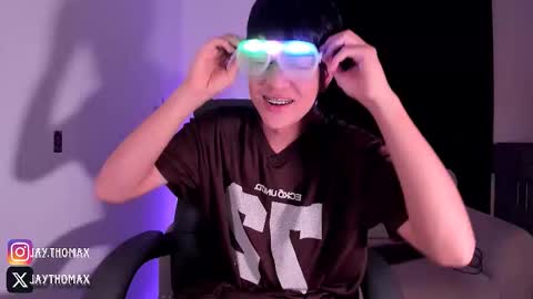 jaythomax online show from September 30, 1:27 am