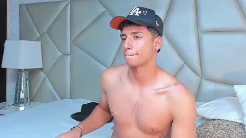 jaze_bradley online show from March 10, 3:52 pm