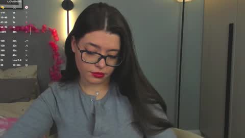 Mira the personal mirage D online show from February 25, 7:17 pm