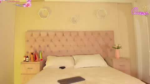 Jazminrusso  online show from May 30, 6:34 am