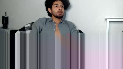 jbadlatin0 online show from February 9, 11:14 am