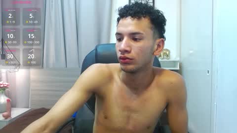 jdwhite18 online show from February 28, 9:02 am