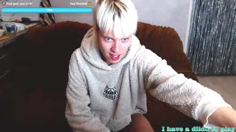 Snapshot of jealousangel chatting on November 1, 1:06 am Angel online show from November 1, 1:06 am