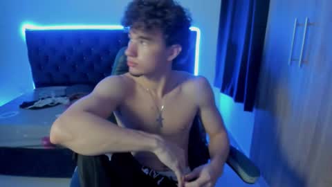 jean_burns online show from January 12, 8:16 pm