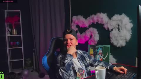 jean_wilsons online show from September 10, 3:07 am