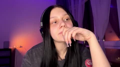 Jeane online show from January 15, 2:15 pm