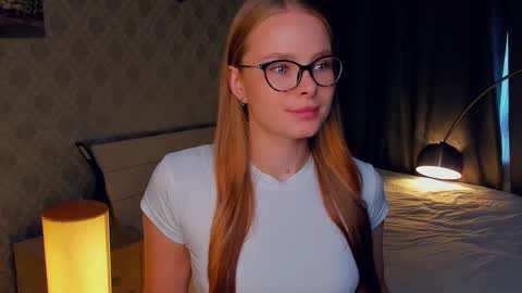 Jenny online show from October 15, 7:42 am