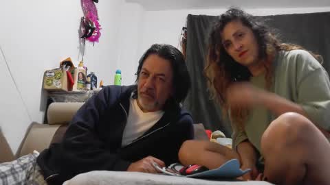 jeans_and_emma online show from January 12, 8:21 am