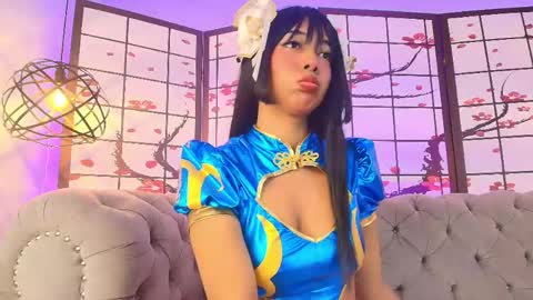 jedah_ online show from May 28, 5:49 am