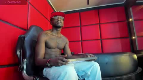 ---  Jeff --- online show from February 12, 5:00 am